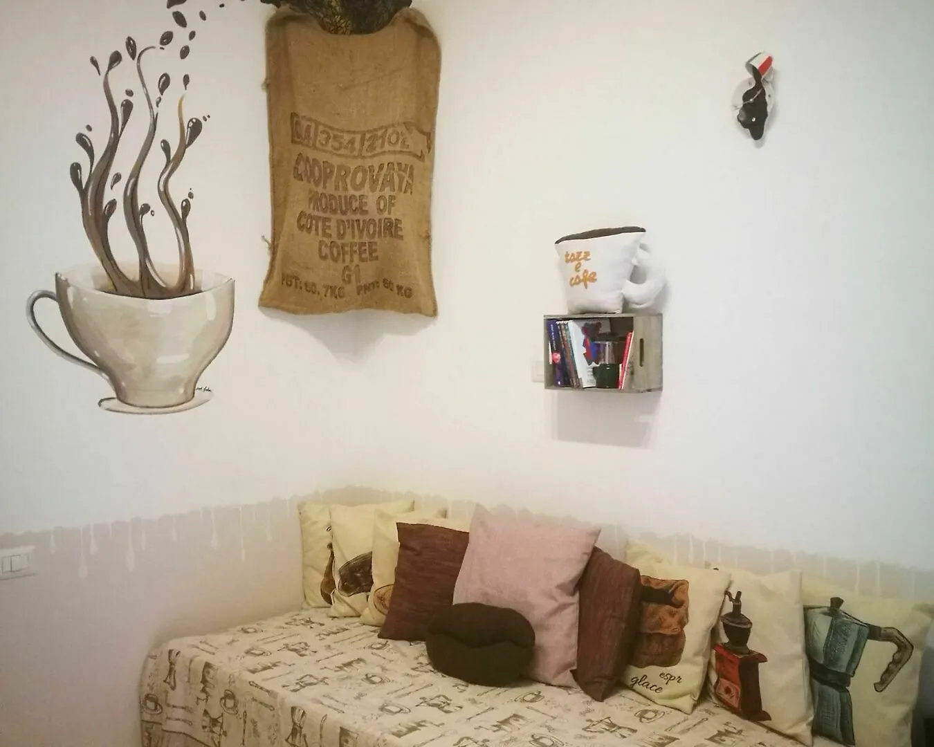 B&B Tazzecafe Naples 3*,
